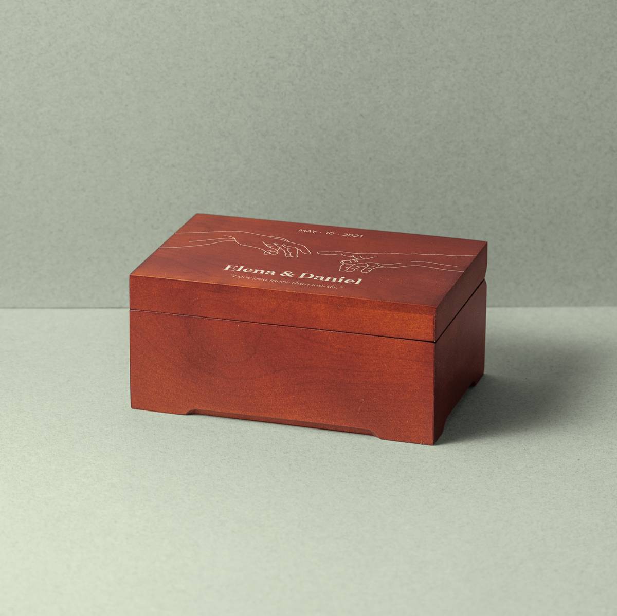 Natural beech wooden music box small size